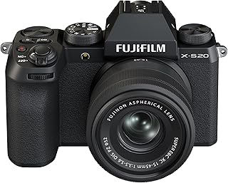 Цифровая беззеркальная камера Fujifilm X-S20, комплект объектива XC15-45mm, черный.