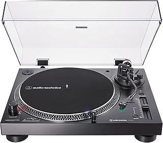 Проигрыватель виниловых пластинок Audio-Technica AT-LP120XUSB-BK с прямым приводом (аналоговый и USB), полностью ручной, Hi-Fi, 3 скорости, конвертация винила в цифровой формат, антискейтинг и регулировка скорости вращения, черный.