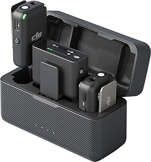Беспроводной петличный микрофон DJI Mic (2 передатчика + 1 приемник + зарядный кейс), радиус действия 250 м (820 футов), 15 часов работы от батареи, шумоподавление. Подходит для ПК, iPhone, записи интервью, YouTube, черный.
