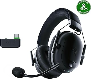 Беспроводная игровая гарнитура Razer BlackShark V2 Pro для Xbox: 50-мм динамики, сверхширокополосный микрофон, шумоизолирующие амбушюры, для Xbox, PS5, Nintendo Switch 2, ПК, Mac, Bluetooth, USB-C, 70 часов работы от батареи, черная.