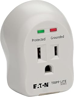 Портативный сетевой фильтр Tripp Lite с одной розеткой, прямое подключение, страховка 5000 долларов (SPIKECUBE)