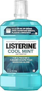 Антисептический ополаскиватель для полости рта Listerine Cool Mint, ежедневное использование. Уничтожает 99% микробов, вызывающих неприятный запах изо рта, зубной налет и гингивит, обеспечивая свежесть и чистоту полости рта. Вкус прохладной мяты, 1,5 л.